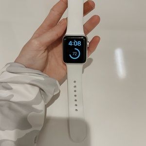 Apple Watch Series 3; Great condition